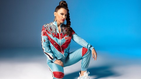 TikTok Demet Akalın'a pahalıya patladı!