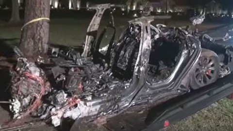 Tesla yine bir ölümlü kaza ile gündemde