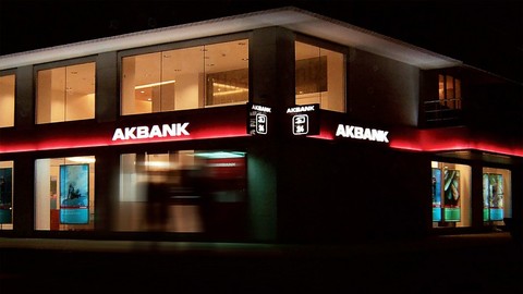 Şok iddia! Akbank verileri çalındı!