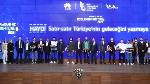 Huawei Ar-Ge Kodlama Maratonu Ödül Töreni Ankara’da gerçekleştirildi