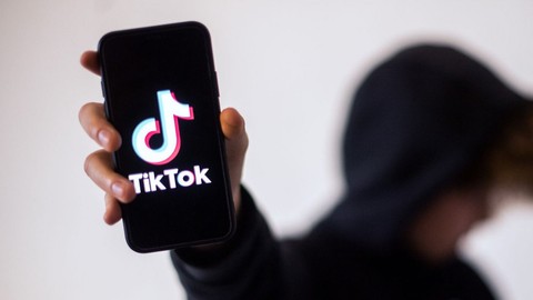 14 yaşından küçüklere TikTok kısıtlaması getirildi