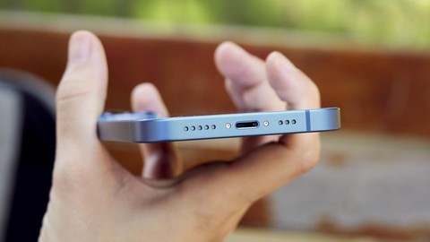 USB-C bağlantı noktasına sahip ilk iPhone! Yuhh bu fiyat ne!
