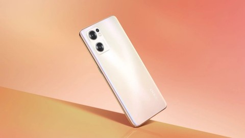 OPPO Reno7 SE hassas dokunuş!