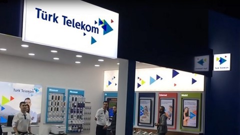 Türk Telekom’dan GSMA Mobil Dünya Kongresi’nde yerlilik hamlesi