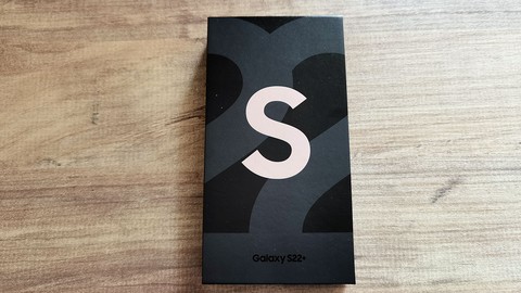 Samsung Galaxy S22 Plus kutudan çıktı!