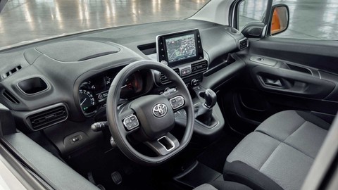 Toyota Proace City Türkiye fiyatı ile şaşırttı! Bu fiyata yok satabilir
