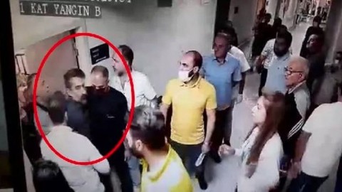 Beyninde çip olduğunu iddia eden hasta terör estirdi!