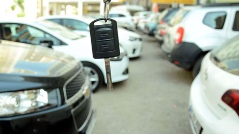 sahibinden.com'dan "6 bin km ve sıfır araç" düzenlemesi