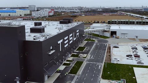 Tesla’dan yeni hamle! Bu sefer atağa geçti