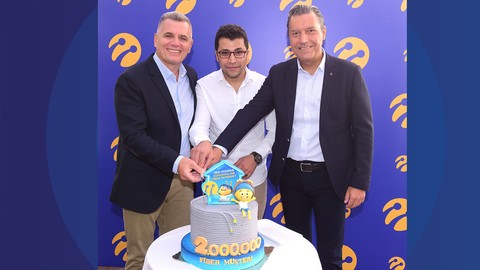 Turkcell Superonline fiberde 2 milyonuncu aboneyi kutladı - Özel Röportaj