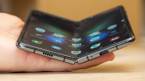 Google Pixel Fold yine sızdırıldı!