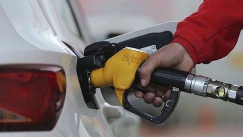 Bu geceden itibaren motorine indirim geliyor