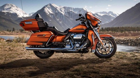 Uzun mesafe maceraları için en iyi 10 tur motosikleti!