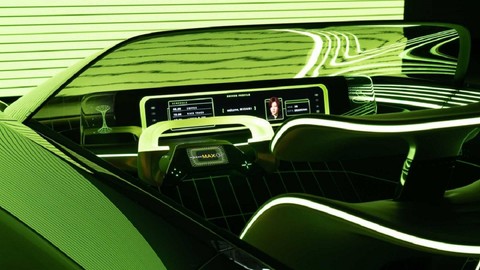 Nissan gerçek hayattaki bir 'Max-Out' EV konsept otomobili üretti!