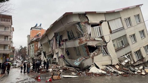 Binanız depreme dayanıklı mı? Kendiniz de test edebilirsiniz! İşte yöntemi