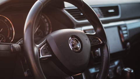 Skoda fiyatlarını güncelledi! Listede 63 bin TL'lik fark!