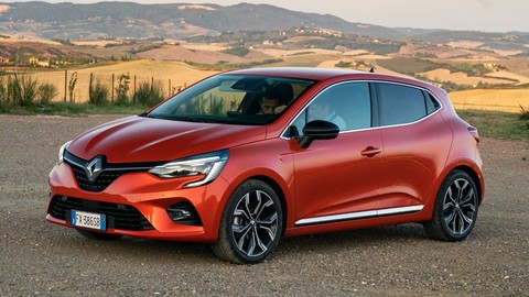 Renault gemileri yaktı! Clio alacaksanız şimdi tam sırası, bu fiyatları bir daha bulamazsınız!