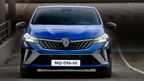 Renault Captur makyajlanıyor! Süreyya hanımın muhteşem değişimi!