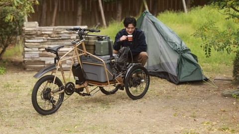 Japon motor devi Kawasaki, ilk üç tekerlekli kargo bisikletini tanıttı