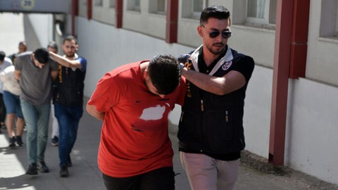 Yok artık! İlanda gördüğü otomobili, kendisininmiş gibi başkasına sattı
