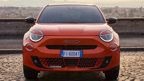 Fiat yeni bir elektrikli otomobil modeli üzerinde çalışıyor