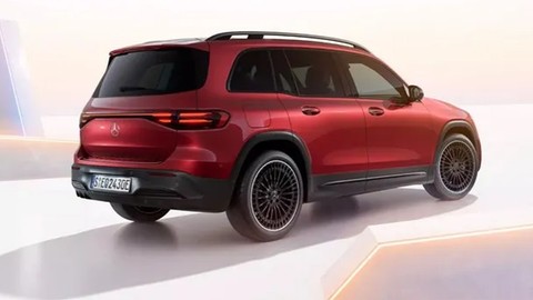 Mercedes EQA ve EQB’nin makyajlı modelleri tanıtıldı