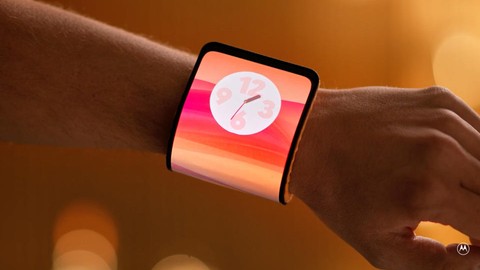 Motorola başka bir bilezik telefon konseptiyle geri döndü