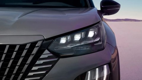 Peugeot 2008 fiyatları serbest düşüşte! Nakdi olan kaçırmasın!