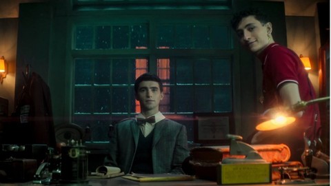 Dead Boy Detectives şiddetine rağmen çok fazla cinsellik içeriyor mu?