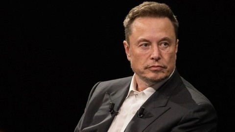 Tesla’da sular durulmuyor, bir ayrılık daha