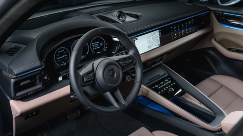 Porsche Macan EV üretimi Leipzig'de başladı