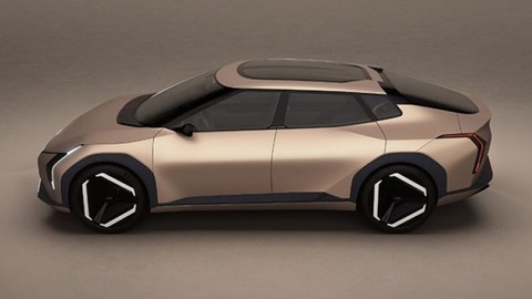 Kia'nın EV4 sedan modeli ilk kez kamuflajlı haliyle görüntülendi