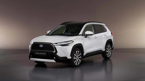 Toyota Corolla Cross fiyatları resmen dipte, satılsın diye üzerine para veriyorlar