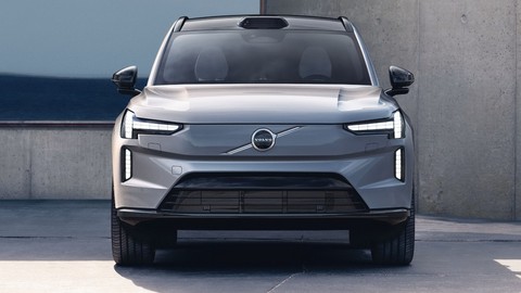 Volvo da elektrikli otomobillere sırtını döndü: Planları ertelediler