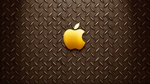 Apple çöpten 1 tonun üzerinde altın çıkarıyor!