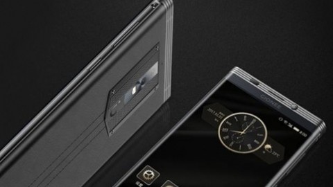 Bu telefonda iki tane 3.500 mAh batarya var!