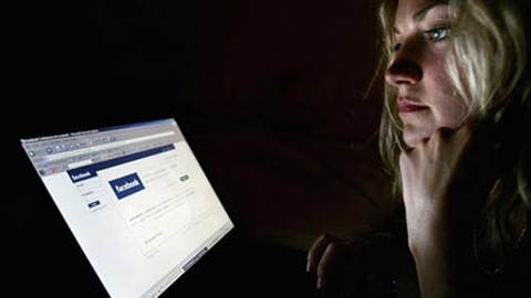 Facebook'ta paylaşmamanız gereken 12 şey