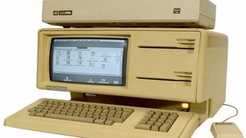 iMac yaklaşık 20 yılda nasıl bir evrim geçirdi?