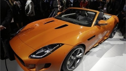 Jaguar, Ferrari'ye kafa tutuyor!