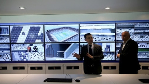 Vodafone Arena'da küfür edenin telefonuna mesaj gidecek!