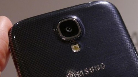 En güçlü Galaxy S4'ün görüntüsü sızdırıldı
