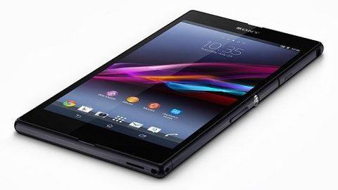 Sony'nin devasa telefonuna yakından bakalım (Galeri)