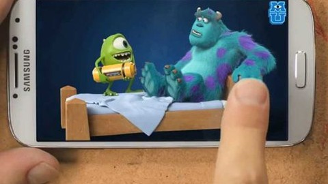 Samsung Galaxy S4 bir evi kül etti!