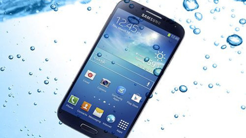Samsung, Galaxy S4 Active modelini de güçlendiriyor