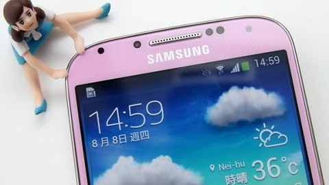 Galaxy S4'ün pembe rengi ortaya çıktı