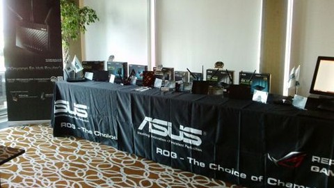 Dünyanın en hızlı modemi Asus'tan geldi: 'DSL-N66U'