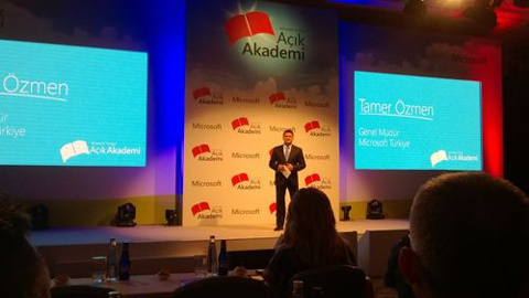 Microsoft, Açık Akademi'nin başarısını kutladı!