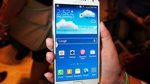 Galaxy Note 3 için bir güncelleme daha yayınlandı