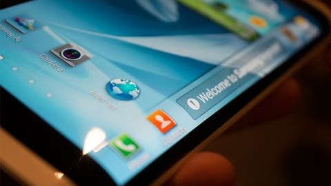 iPhone'ların AMOLED ekranının yüzde 60'ını Samsung üretecek