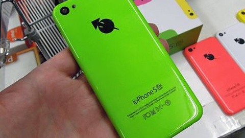 İşte Androidli iPhone 5C! İoPhone5